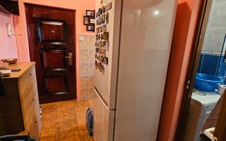 Vand apartament cu 2 camere - Poză 16