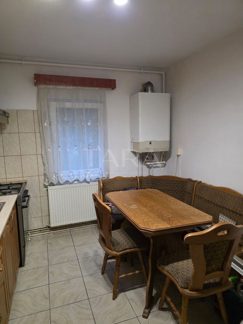 Chirie apartament 2 camere, decomandat, zona Iulius Mall/FSEGA - Poză 2
