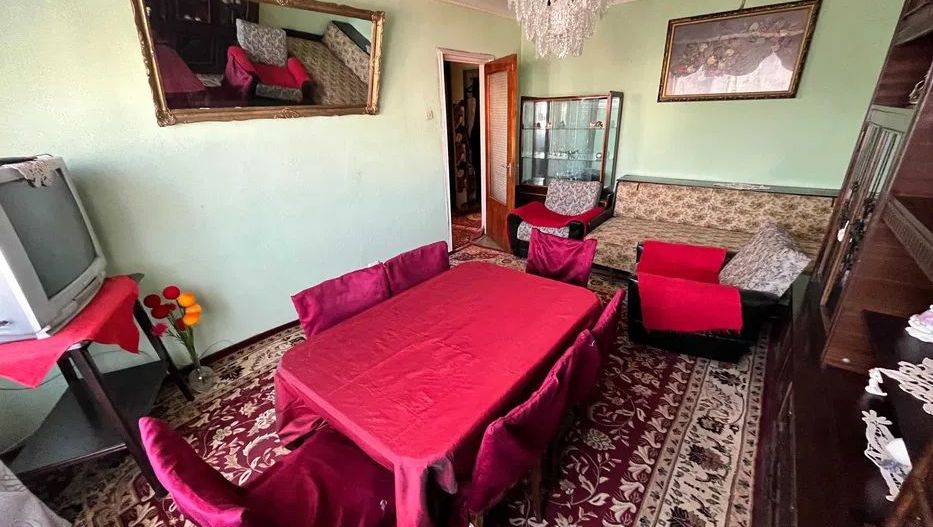 Apartament 3 camerede vanzare  in Drumul Taberei - Prelungirea Ghencea - Poză 2