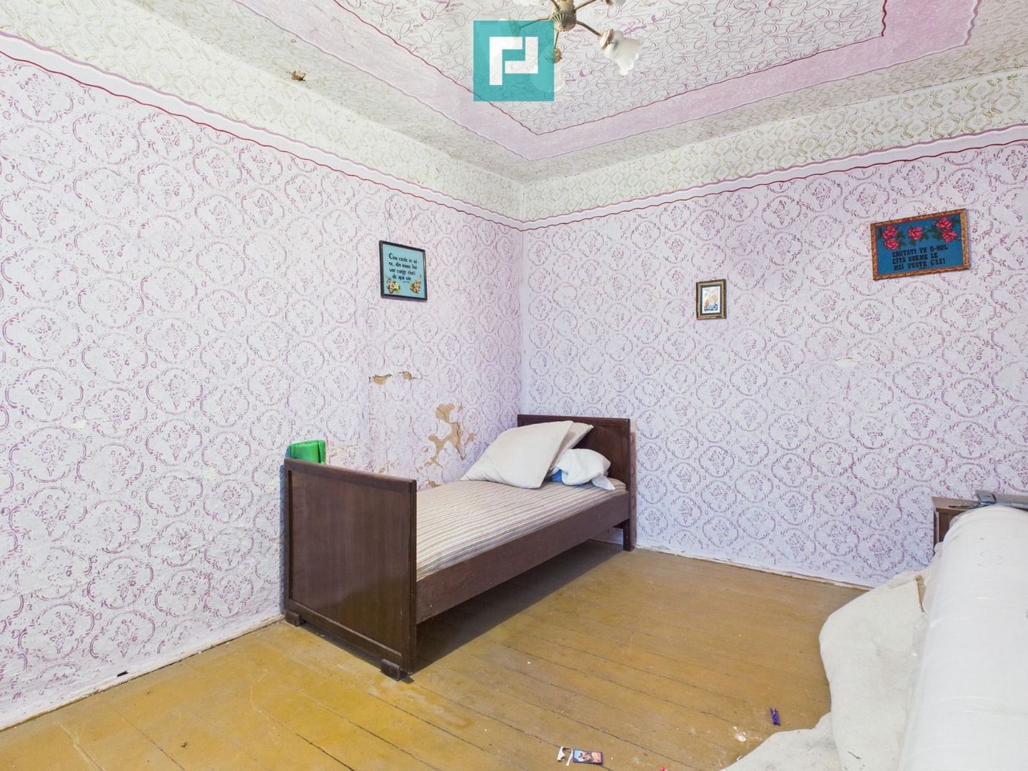 Casă în stil nemțesc, zonă centrală – Vinga - Poză 4