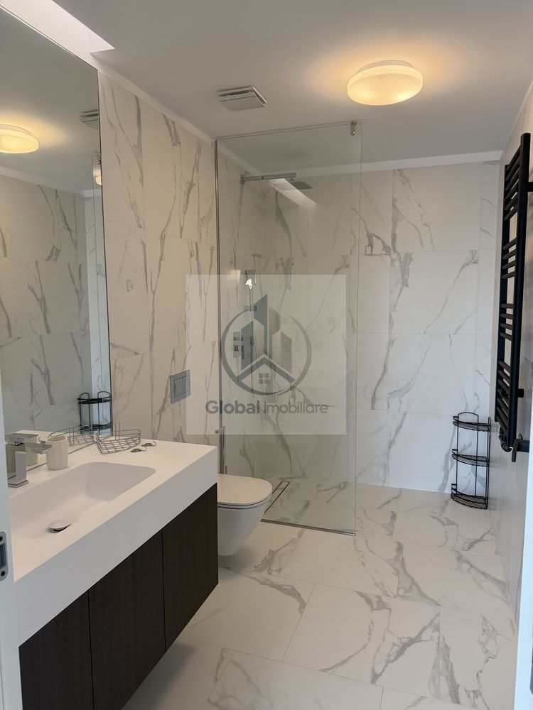 Proprietar inchiriez apartament Yacht Kid - Poză 4