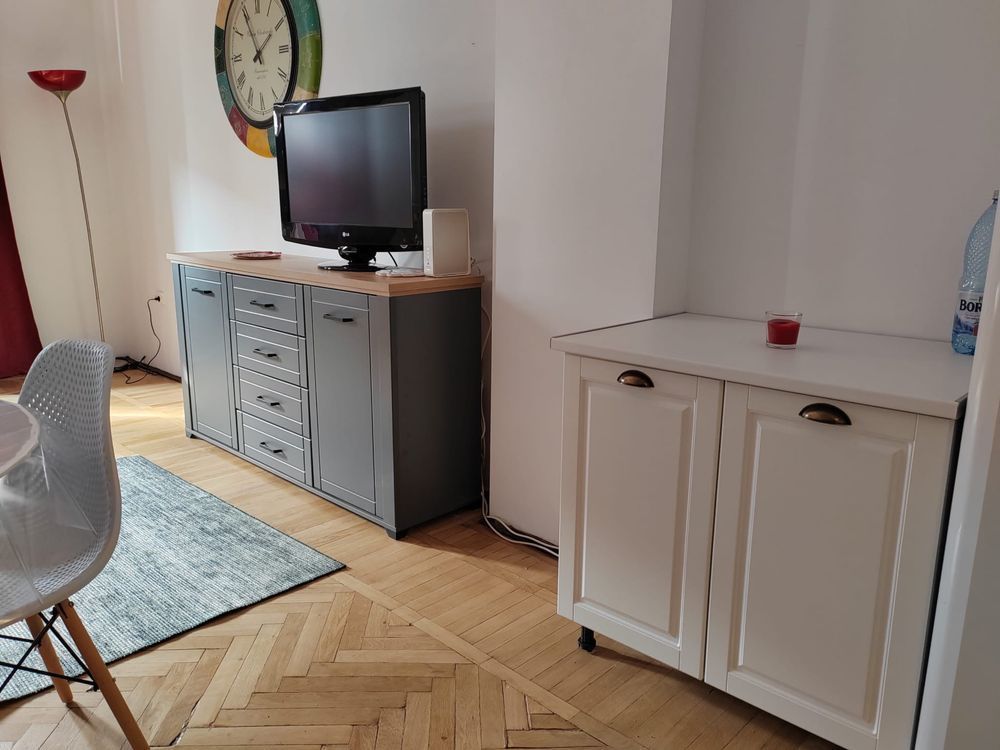 Studio Piata Romana - Bulevardul Gheorghe Magheru - Poză 2