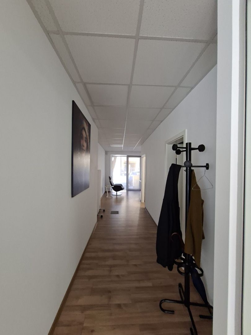 Spațiu pretabil birouri/cabinete medicale - Poză 20