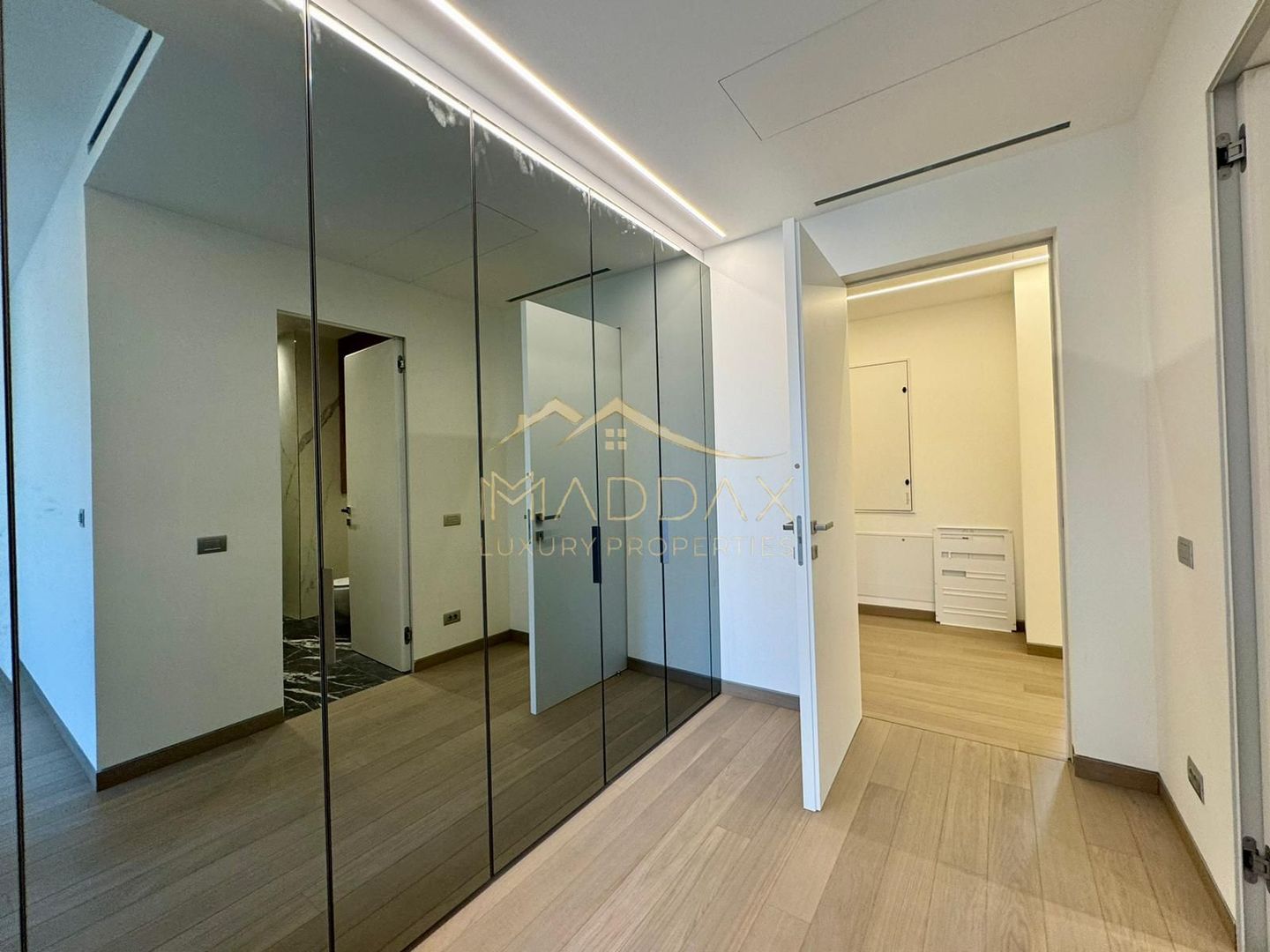 Apartament cu 4 Camere *223mp utili* / 2 parking / Zona Kiseleff - Poză 6