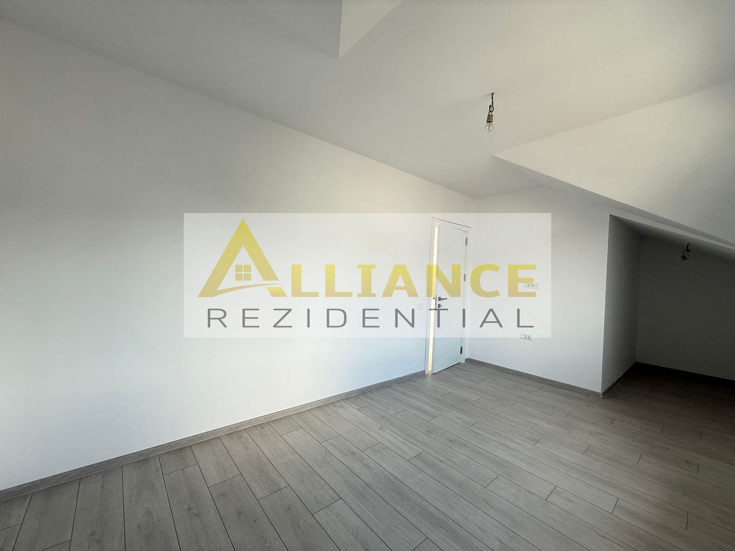 Vila P+M | 4 camere | 3 bai | Teren 308mp - Poză 15