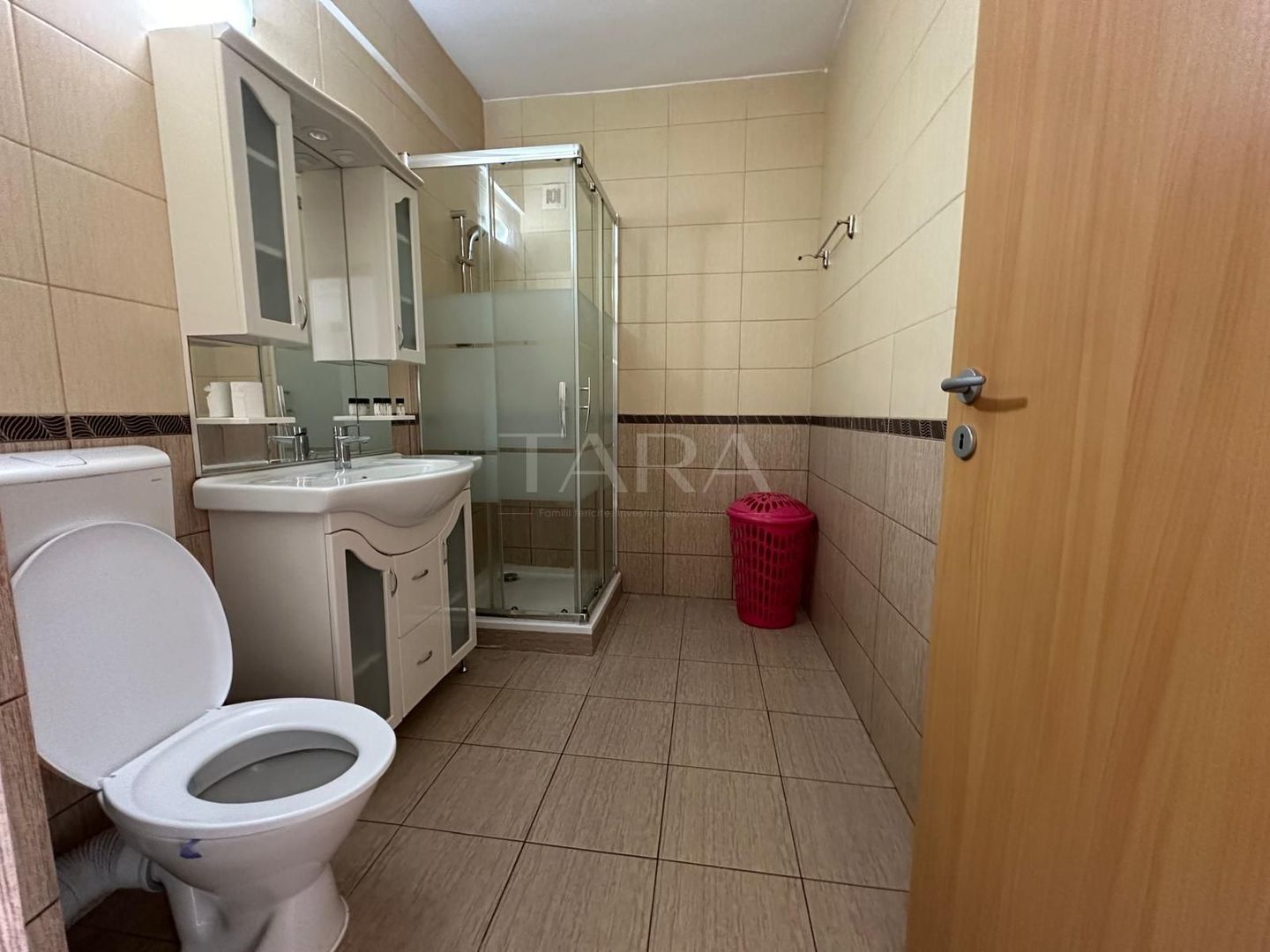Apartament cu 2 camere de închiriat în zona Centrala - Poză 8