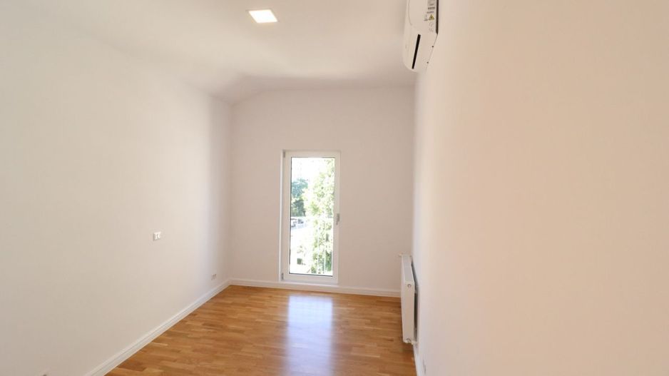 Proprietar: Penthouse la prima inchiriere Dacia / Eminescu / Comision - Poză 12