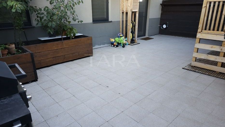 Apartament Modern cu 2, Garaj Subteran - Borhanci - Poză 1