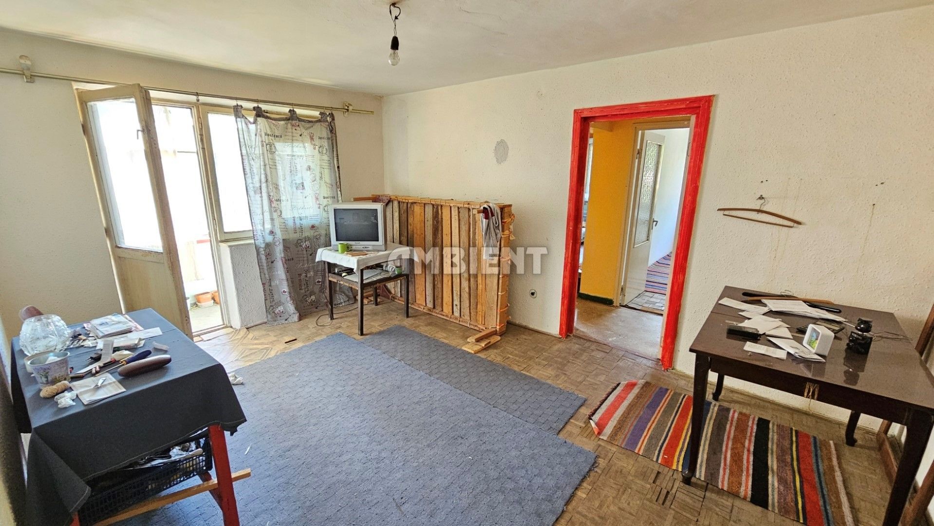 Apartament 3 camere, etaj 3, zona Kogălniceanu; - Poză 1