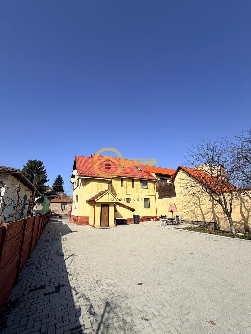 Casa vila in zona centrala - Poză 2