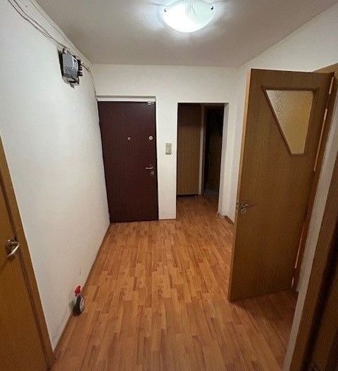 Apartament 3 camere de vanzare Gorjului - Poză 1