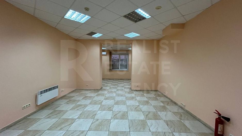 Chirie, spațiu comercial, 90,7 mp, strada Decebal, Bălți - Poză 1