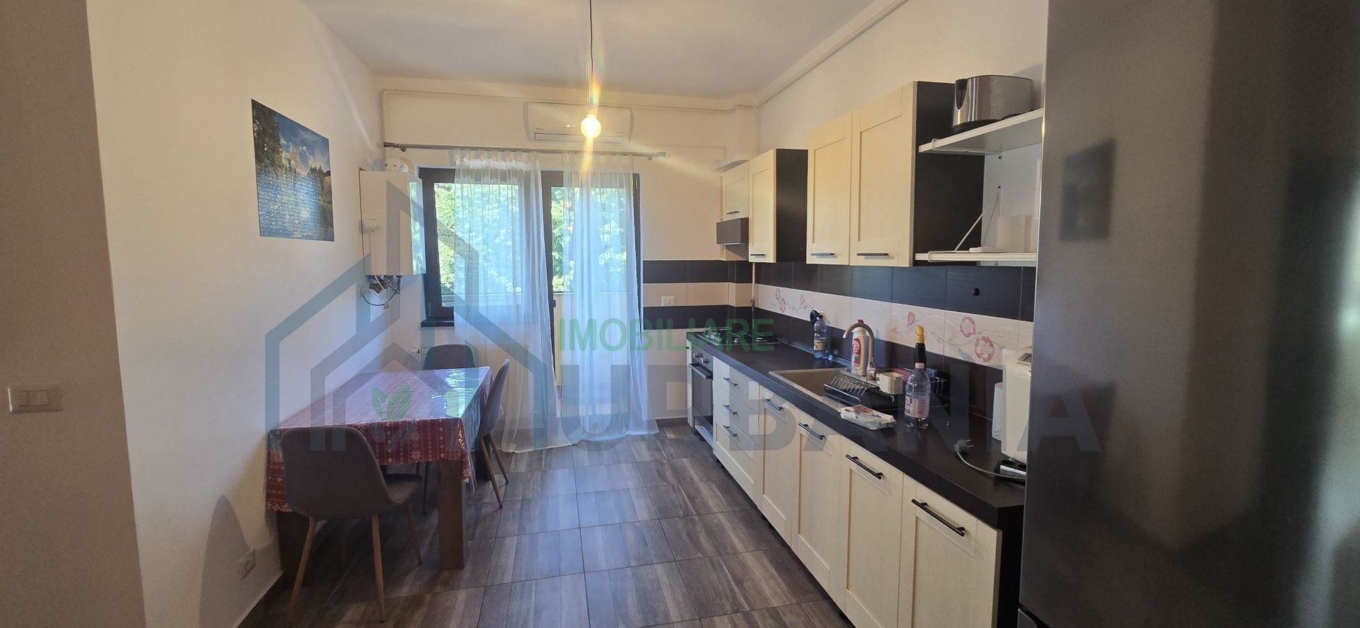 Apartament 3 camere, 73 mp, Nicol Residence Valea Adanca, loc de parcare si autobuz la scara - Poză 5