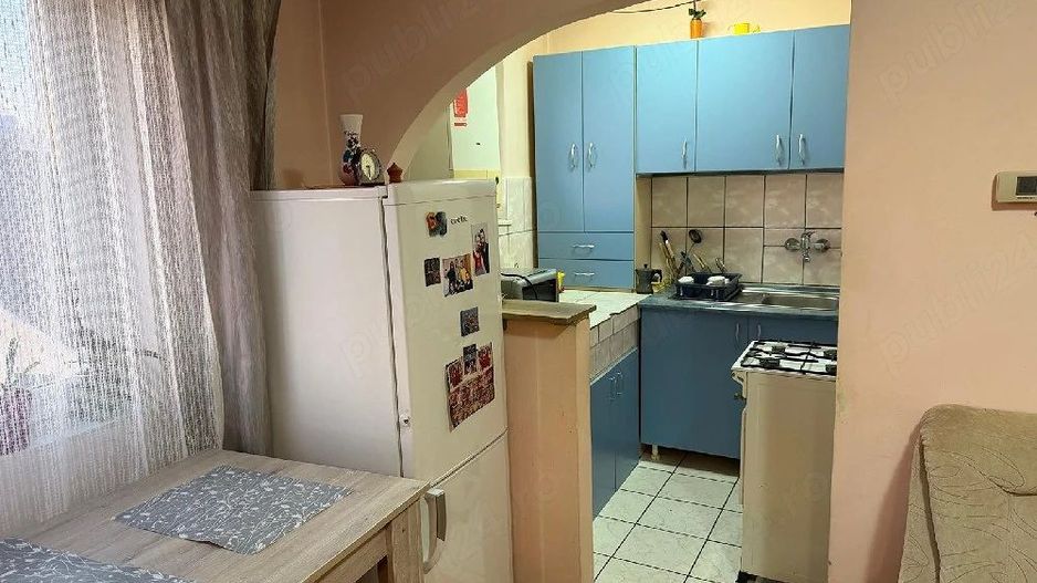 BRASADAS vinde ap 2 cam etaj 3/4 Burdea. - Poză 5