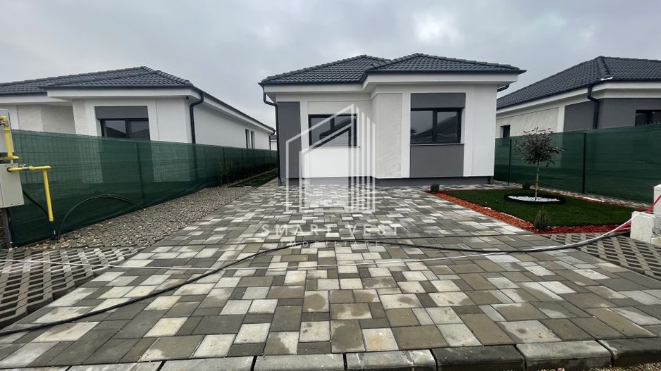 Casa noua de vanzare - intrare Odoreu - Poză 2