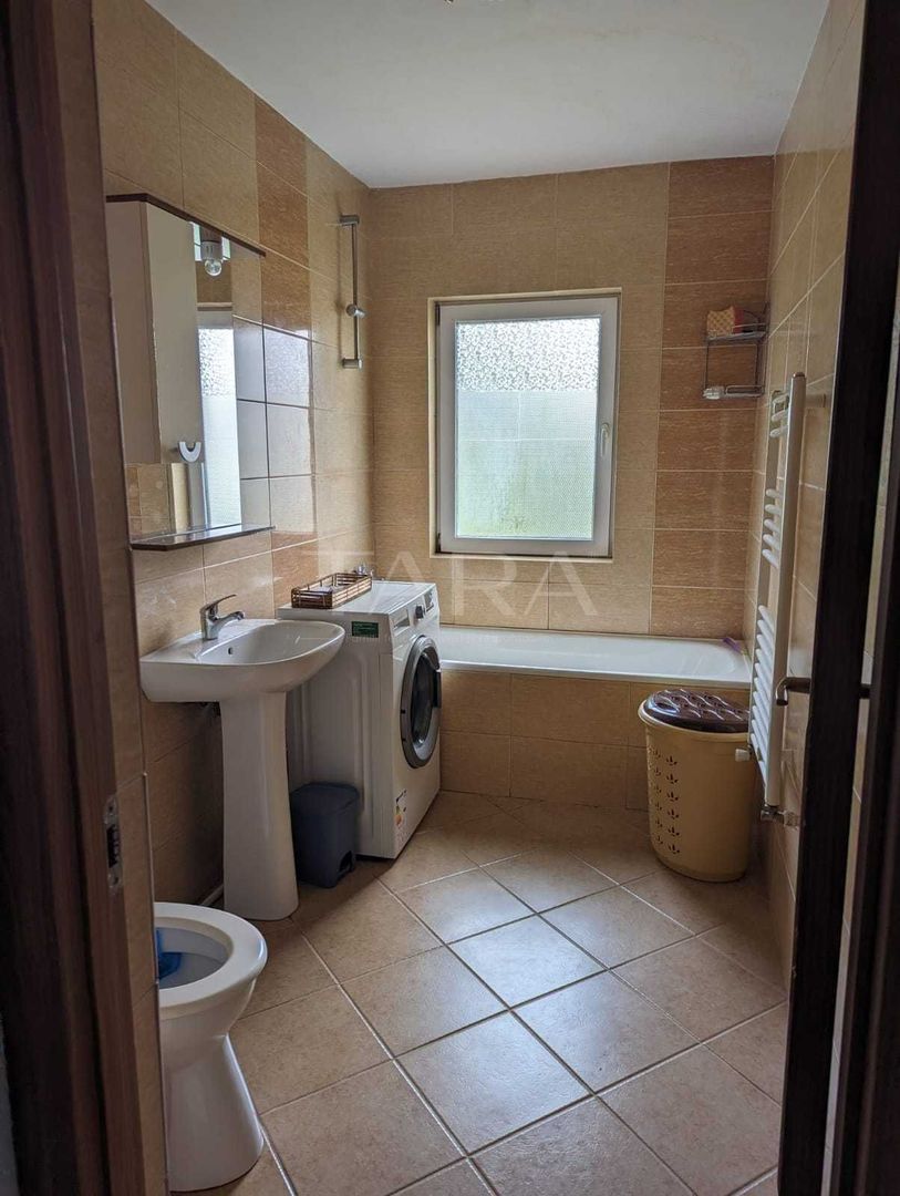 Apartament cu o cameră decomandat în zona Regal. - Poză 6