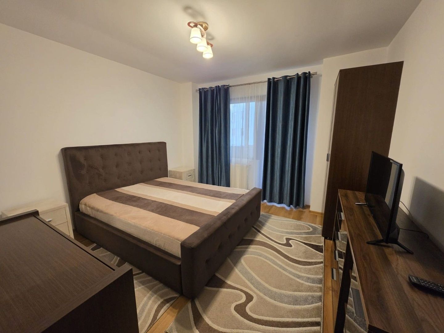 Apartament modern 3 camere Torontalului, Parcare subterană - Poză 5