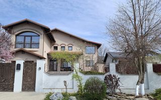 Vilă deosebită în Șcheia I 240 mp utili I teren 1000 mp I 295.000 € - Poză 33