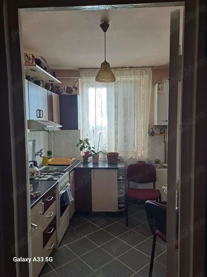 BRASADAS vinde ap 3 cam etaj 4/4 Soarelui. - Poză 2