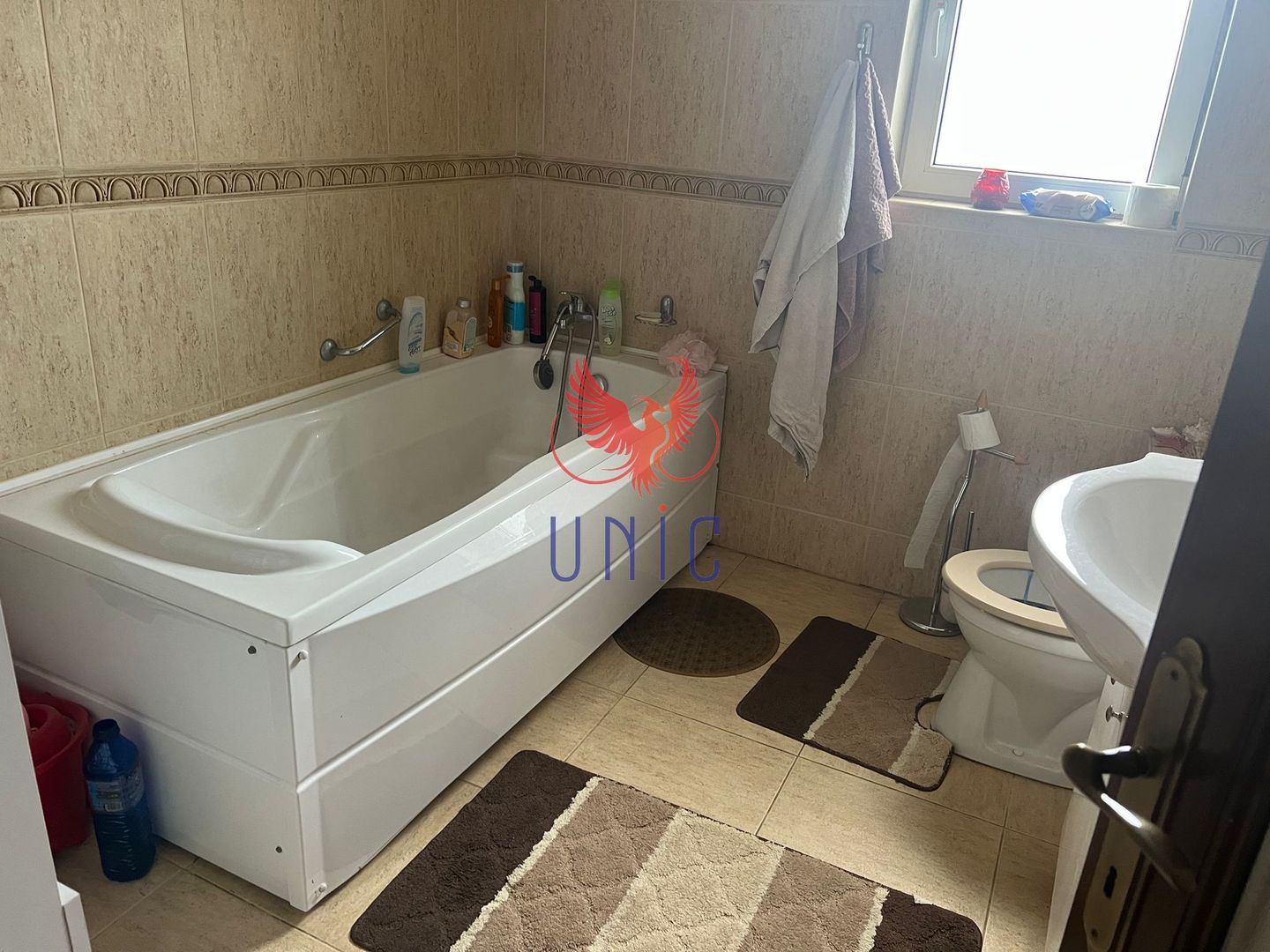 Casa, Simnicu de Jos, 198 000 Euro - Poză 17