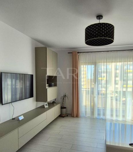 Apartament spațios în Bună Ziua, 3 camere, cu 2 balcoane. - Poză 2