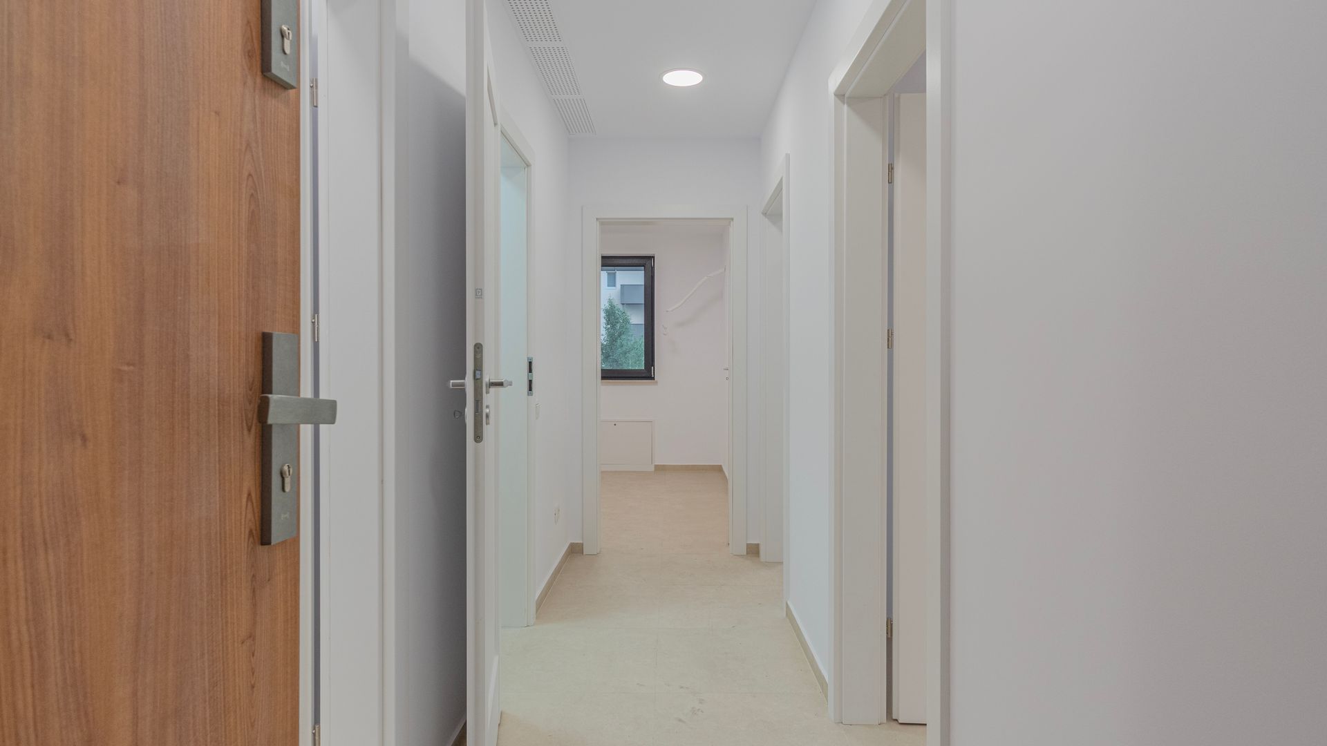 Clinica medicala-9 cabinete- URBAN PLAZA - bloc 15 parter! - Poză 7