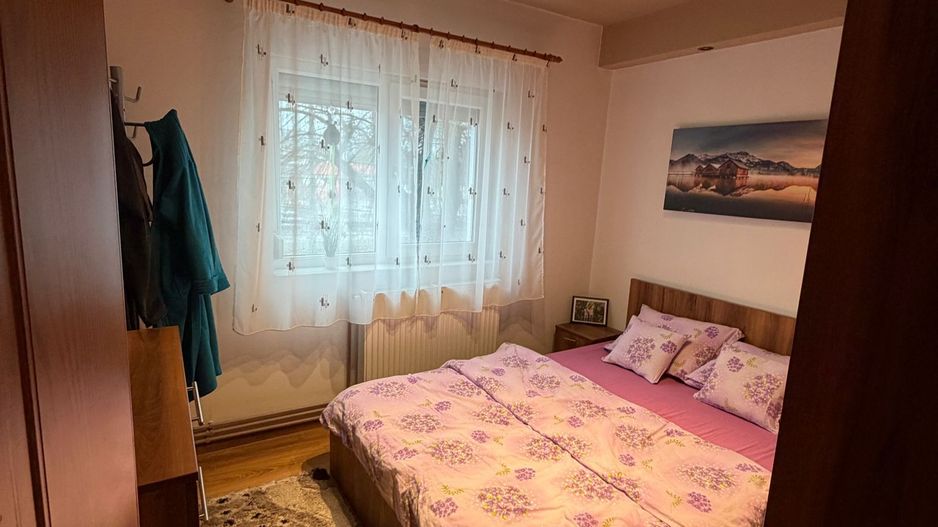 Calea Buziasului | 3 Camere | Etaj 1 | Centrala proprie | - Poză 4