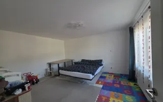 Casa renovata priveliște superba catre Cetatea Devei – Str. Calugareni - Poză 11