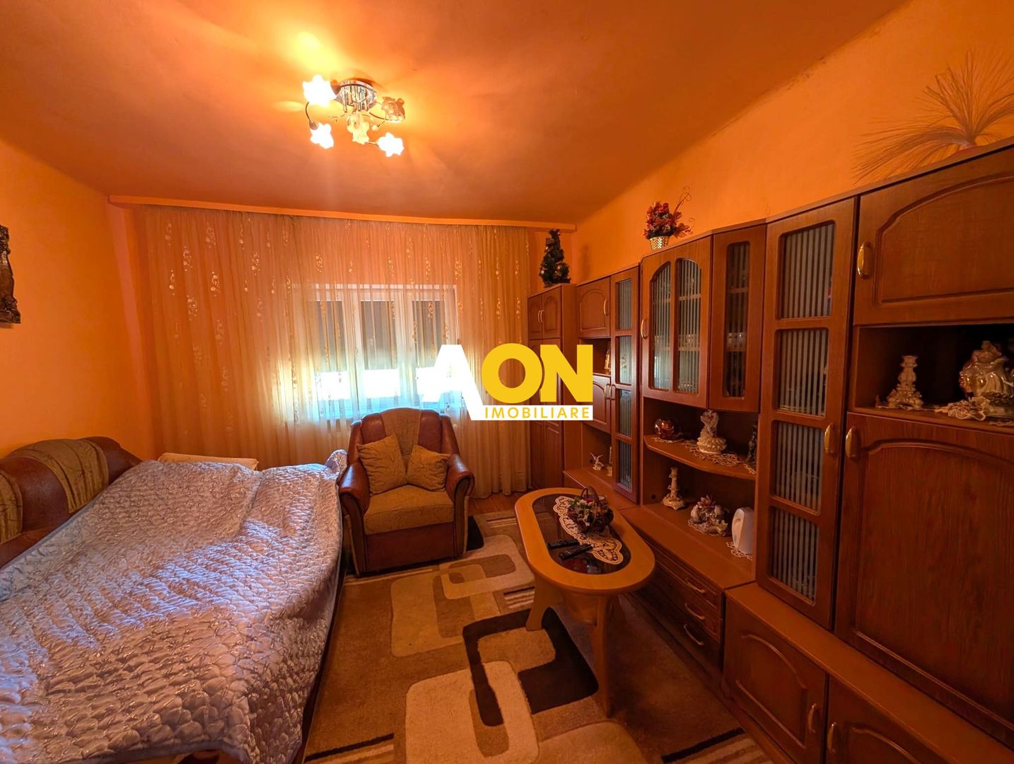 De vanzare casa 4 camere, 939mp teren, Oarda de Jos - Poză 3