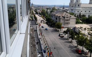 Apartament 2 Camere Decomandat – Bld. Ștefan cel Mare-550 EURO - Poză 1