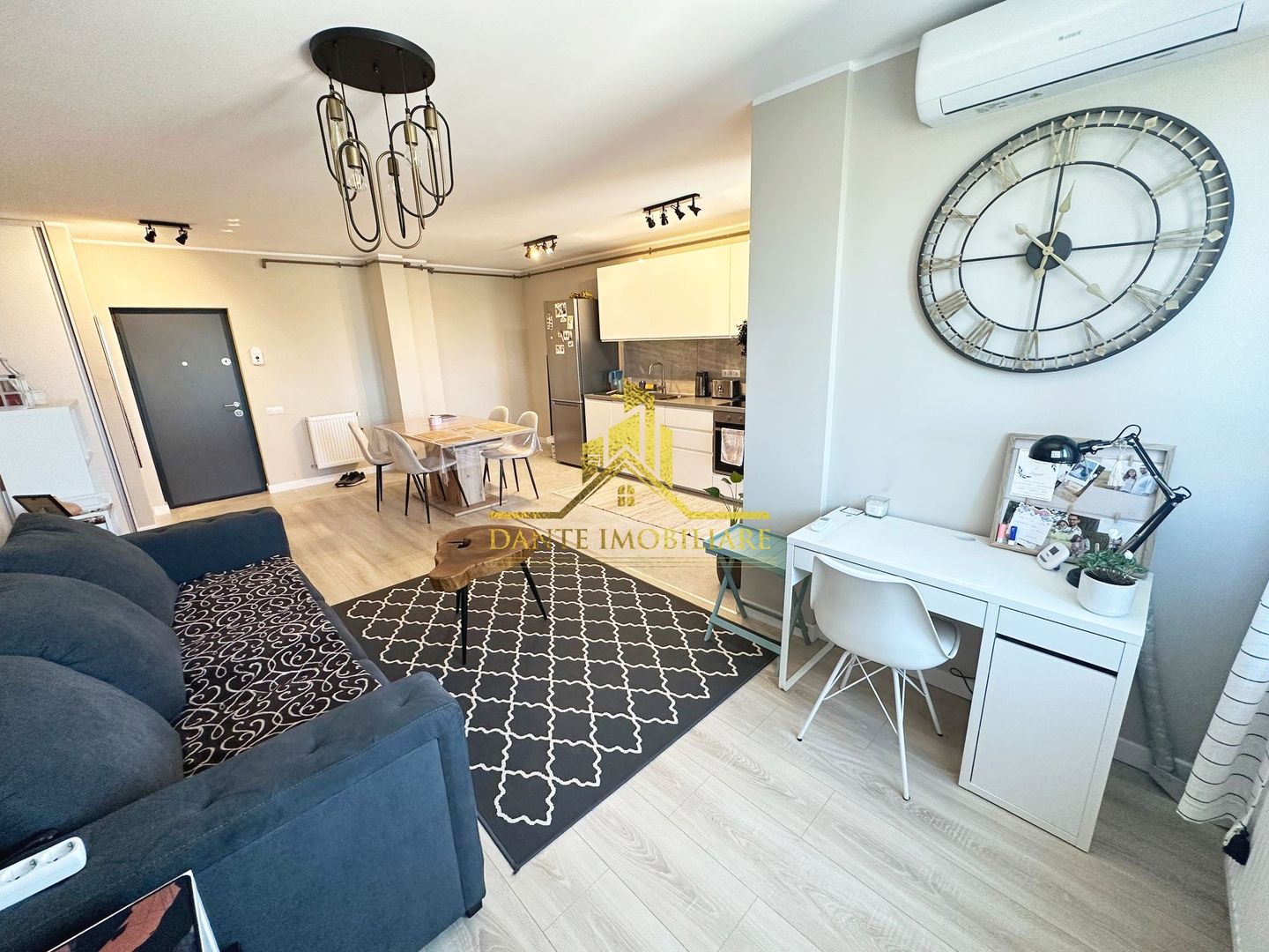 2 camere, modern, bloc nou, balcon, parcare, Marasti, str Rodnei - Poză 1