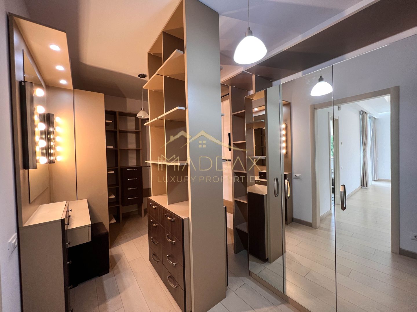 Impressive Villa // Floreasca Lake - Poză 22