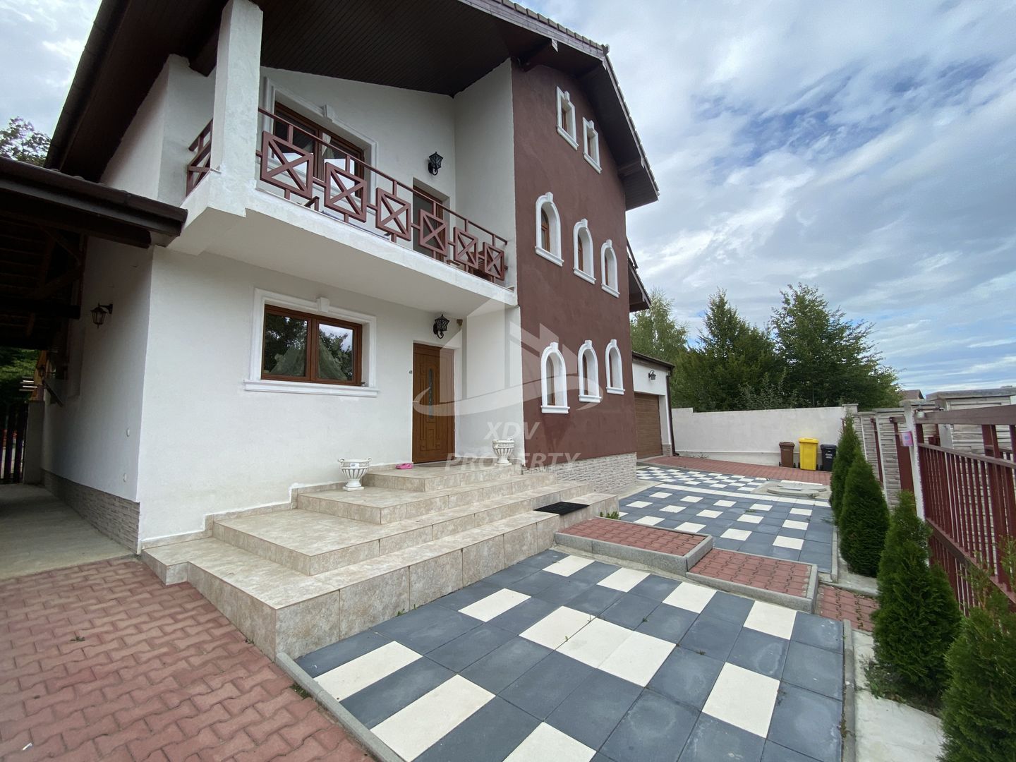 Vila  Frumoasa , Sibiu ,6 camere , 5 Bai , mobilata ,utilata - Poză 4