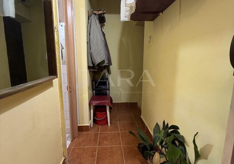 Apartament cu 2 camere, etaj 1, zona Interservisan. - Poză 4