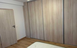 Apartament de o camere, decomandat, parcare, 45mp, zona Toha - Poză 2