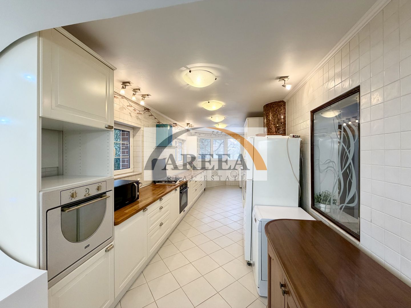 Vilă cu curte mare și piscină – ideală pentru familie, Pipera - Poză 20