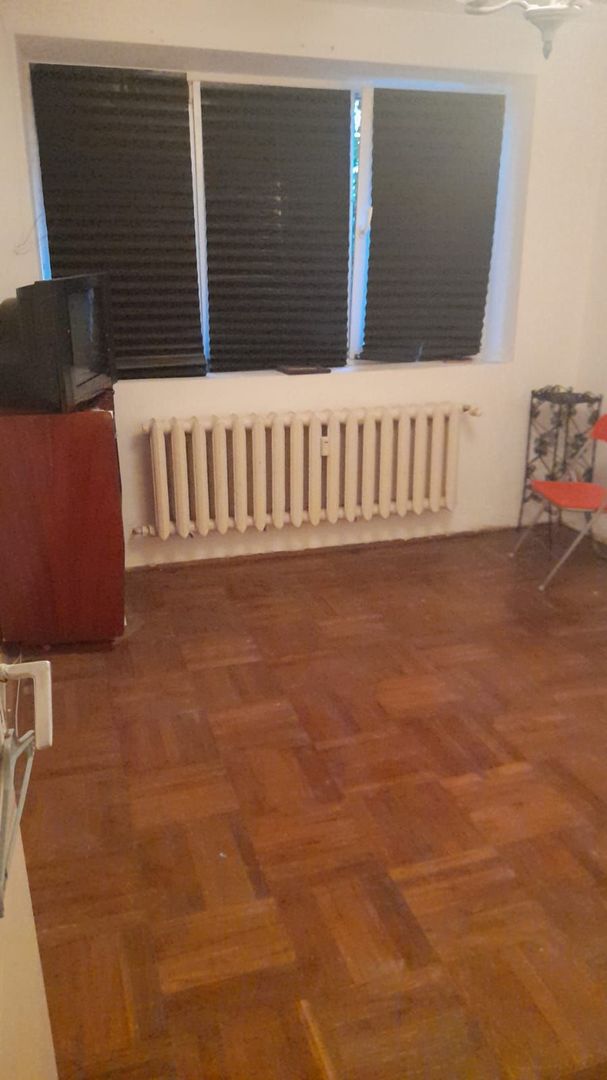 Apartament 3 camere Giulesti - Poză 1