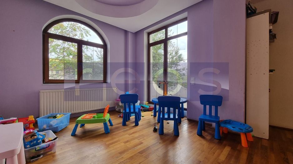 DE INCHIRIAT VILA  D+P+1+2 + CURTE | ZONA PARCUL CAROL - Poză 10