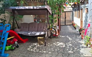 Casa 4 camere | Curte proprie | Central - Poză 10