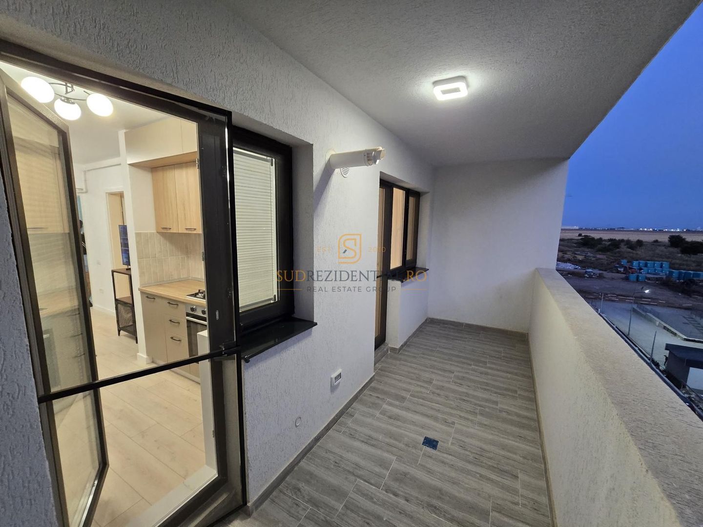 Apartament cu 2 camere de inchiriat, parcare inclusa, prima inchiriere - Poză 8