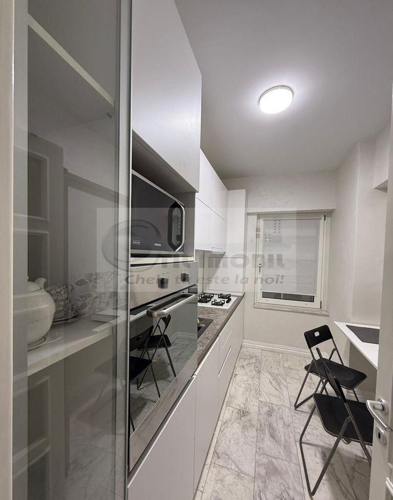 Apartament modern cu 2 camere - Royal Town, Copou - 550€ - Poză 7