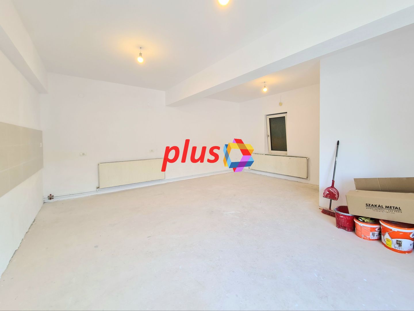 Spatiu birouri de închiriat Brasov - 33 mp # plus-imo.ro - Poză 3