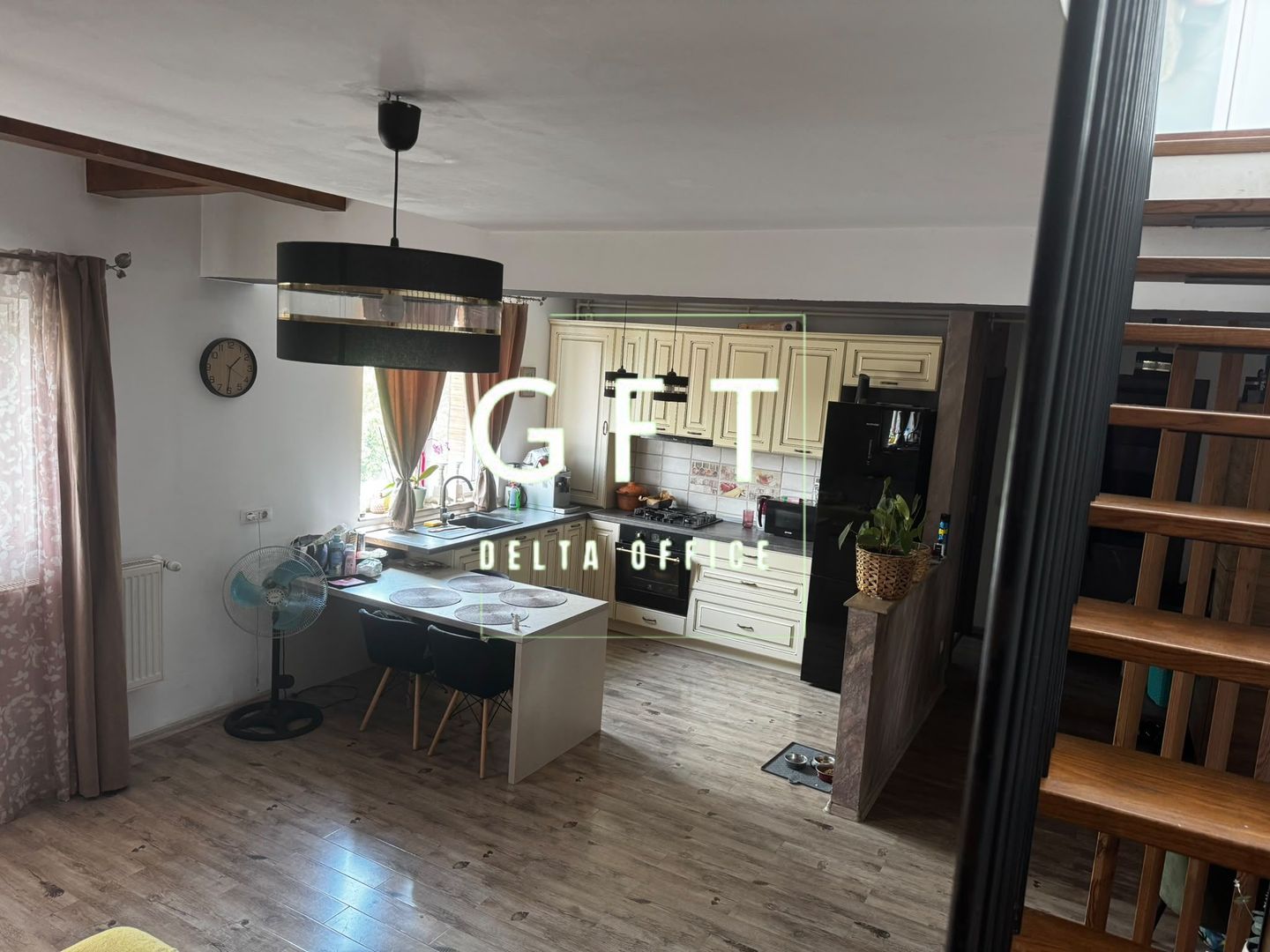 Apartament 4 camere | Bulevardul Independenței - Poză 1