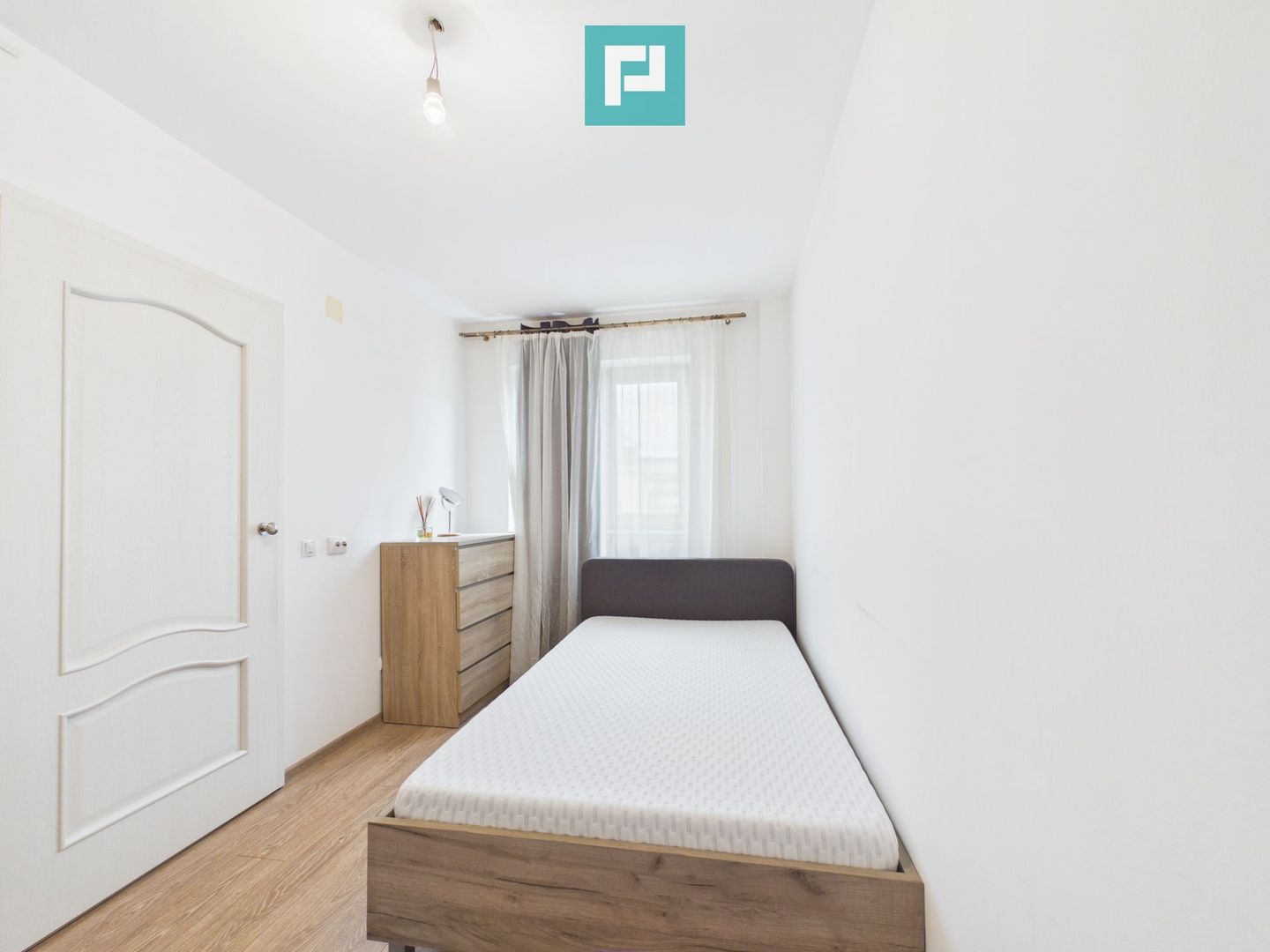 Apartament deosebit, zonă centrală - Poză 5