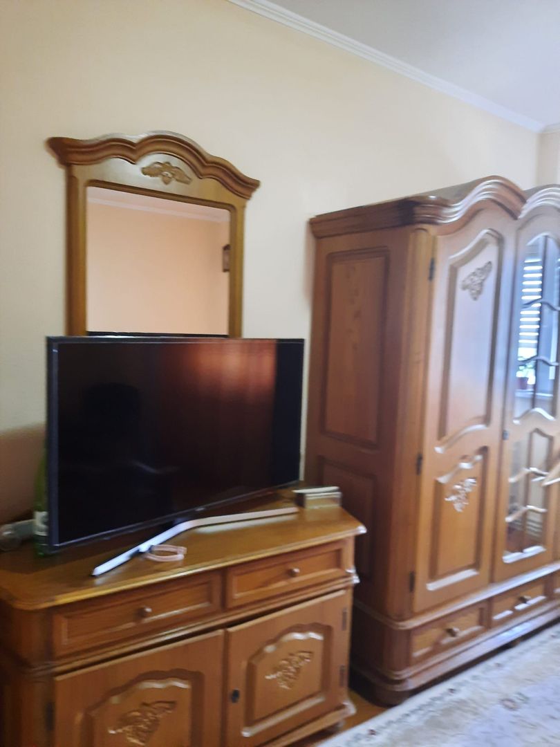 Apartament 3  cam Pta Centrala,et 4/7 - Poză 3