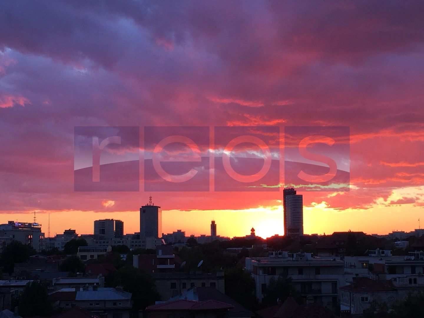 VANZARE 2 CAMERE SEMIDOROBANTI DOROBANTI - Poză 13