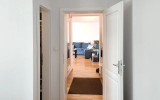 Apartament trei camere, 83 mp, vedere panoramică spre Tâmpa-Bartolomeu - Poză 3