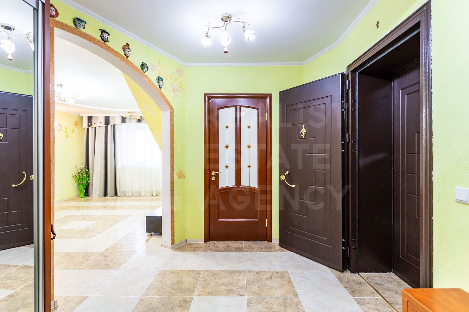 Vânzare, apartamnet 4 camere + living, str. Alba Iulia, Buiucani - Poză 9