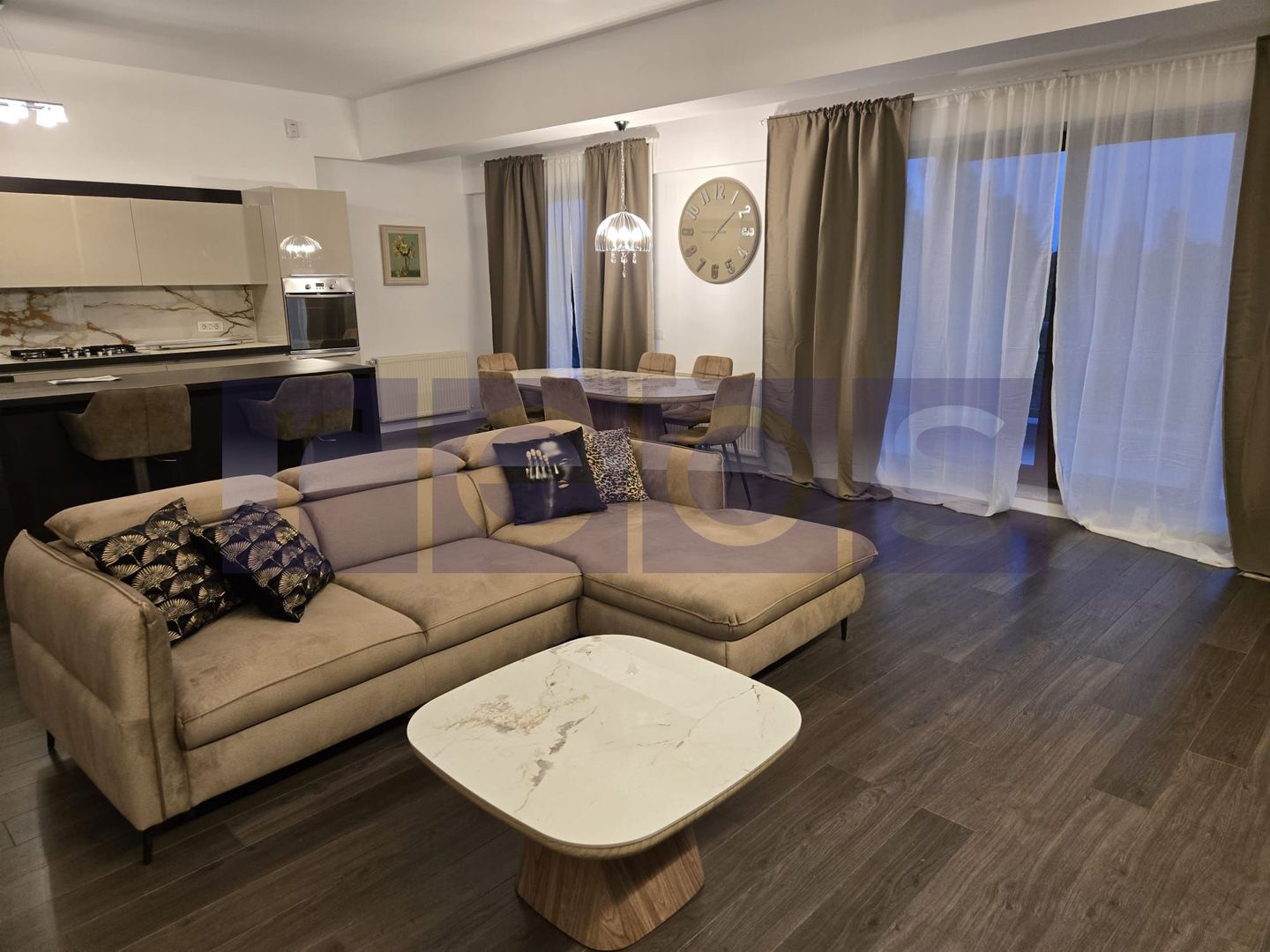VANZARE APARTAMENT PREMIUM ARON COTRUS-NORDULUI-4 CAMERE-160MP-PARCARE - Poză 6