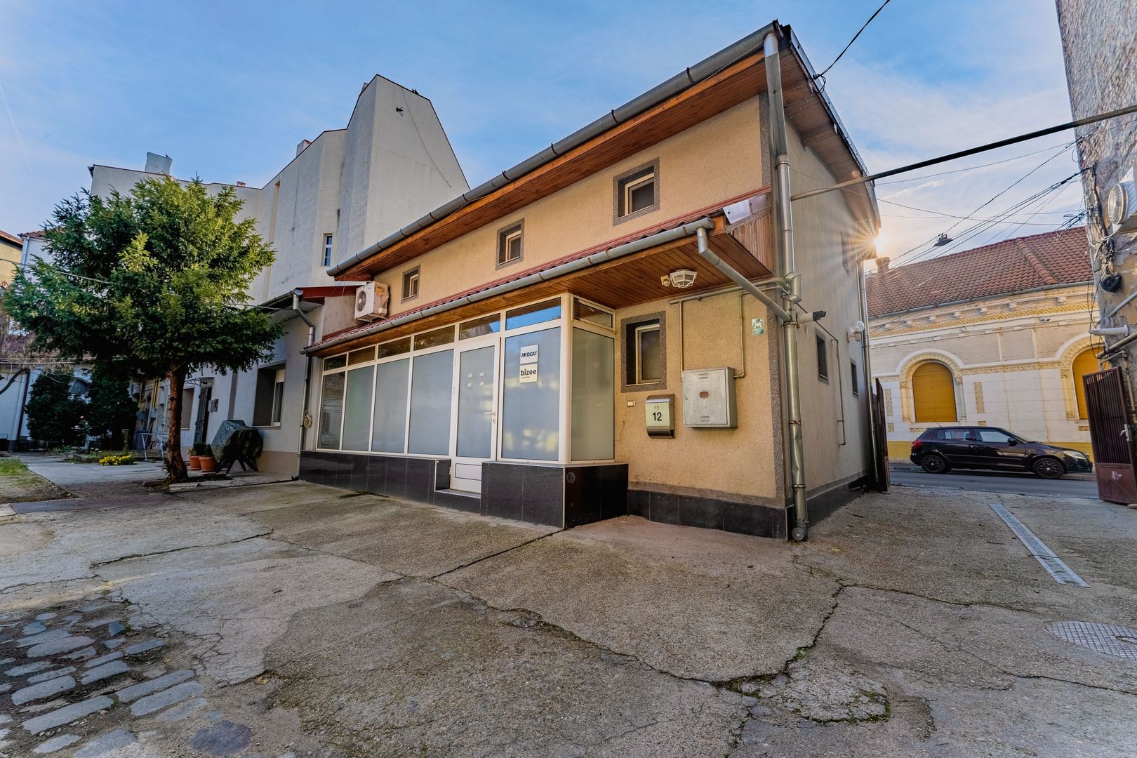 Casă 3 niveluri strada Vasile Alecsandri - Poză 3